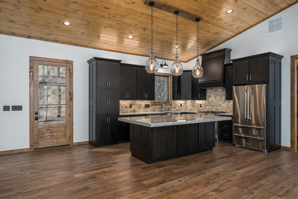 419288 Ellijay Residential