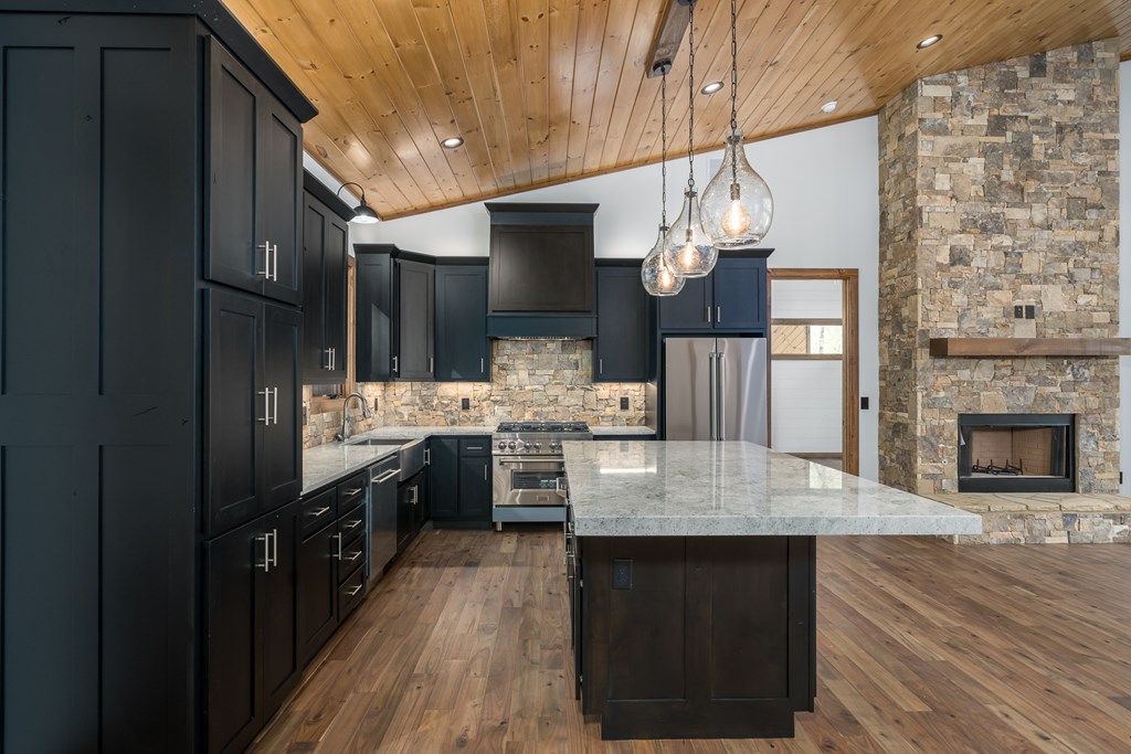 419288 Ellijay Residential