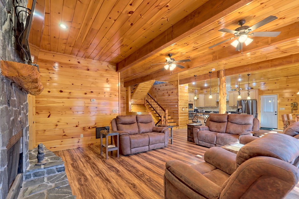 419291 Blue Ridge Residential
