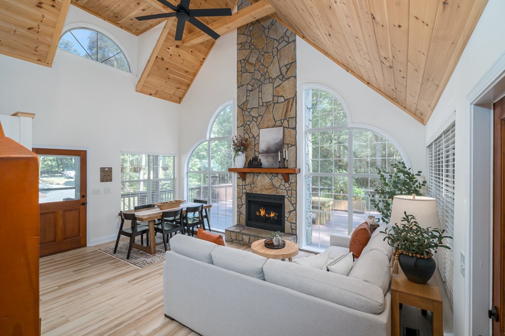 419292 Ellijay Residential