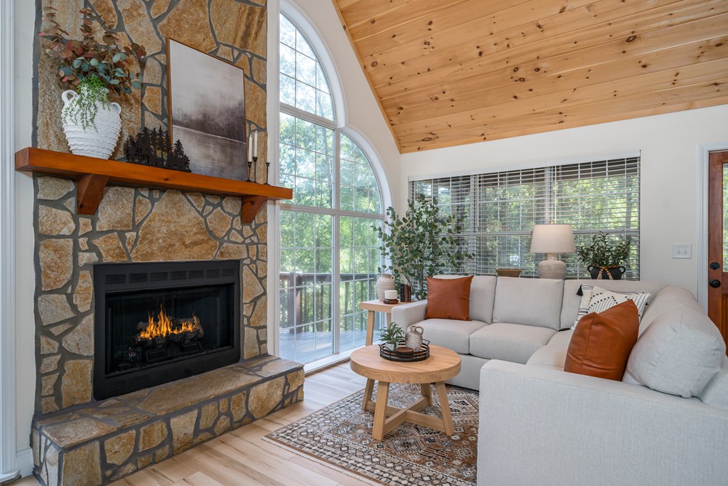 419292 Ellijay Residential