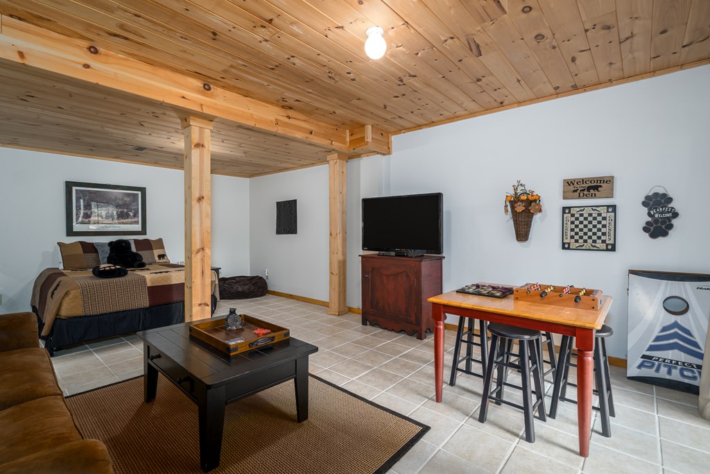 419304 Ellijay Residential