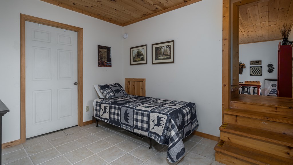 419304 Ellijay Residential