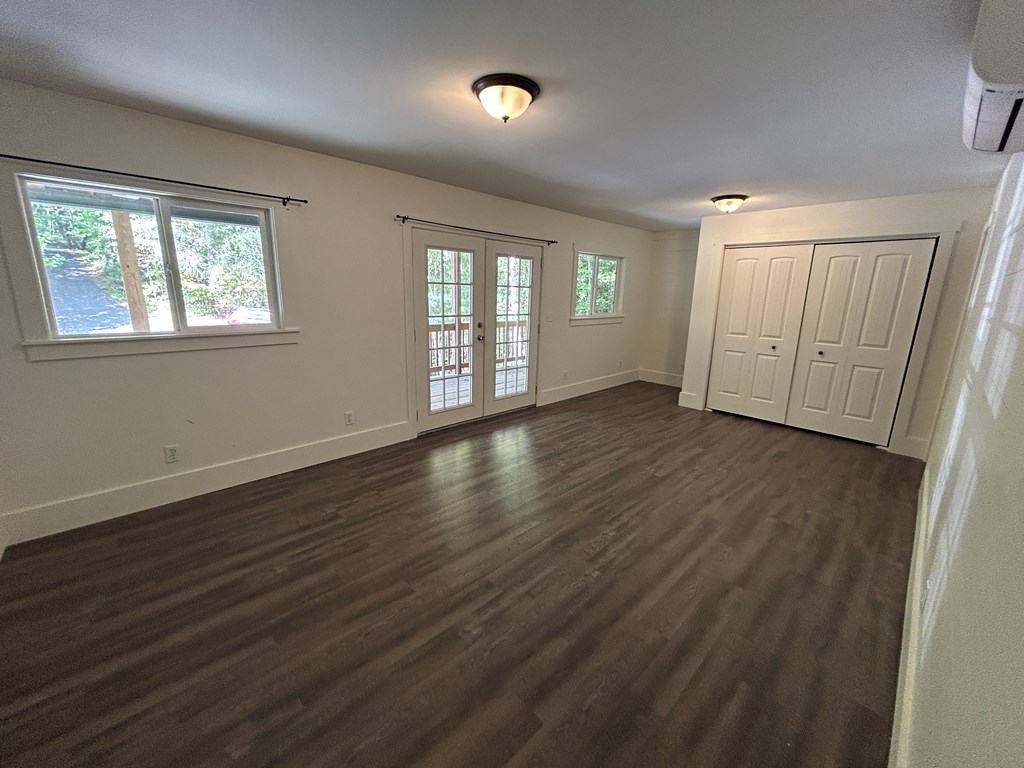 419306 Mineral Bluff Residential
