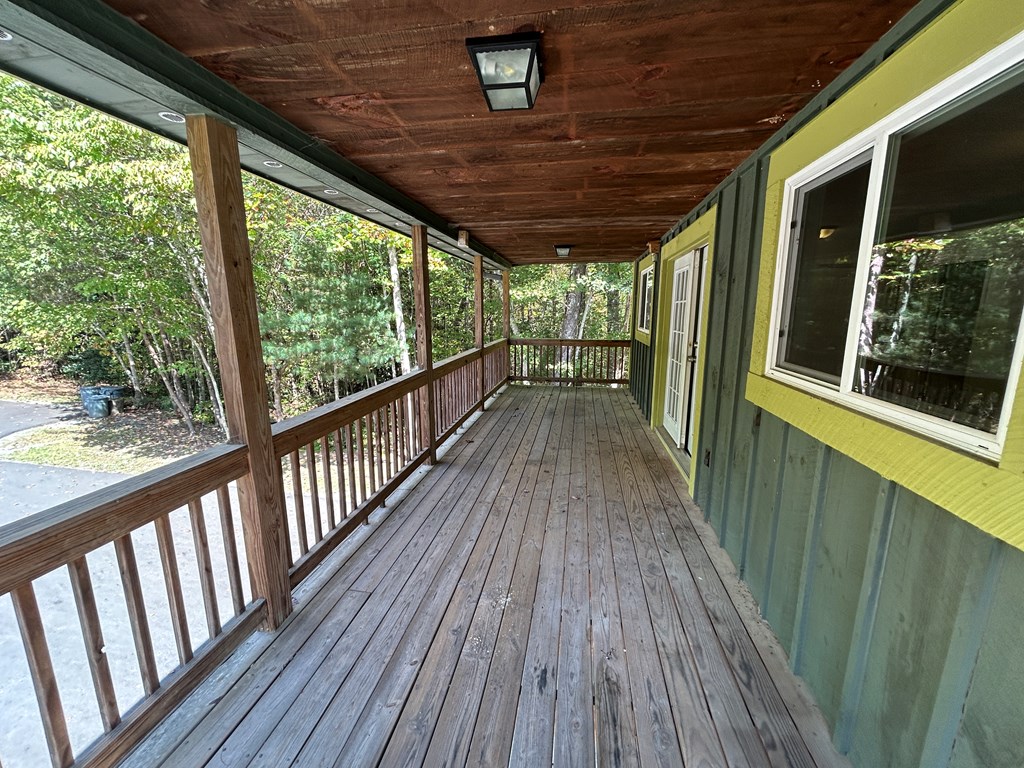 419306 Mineral Bluff Residential