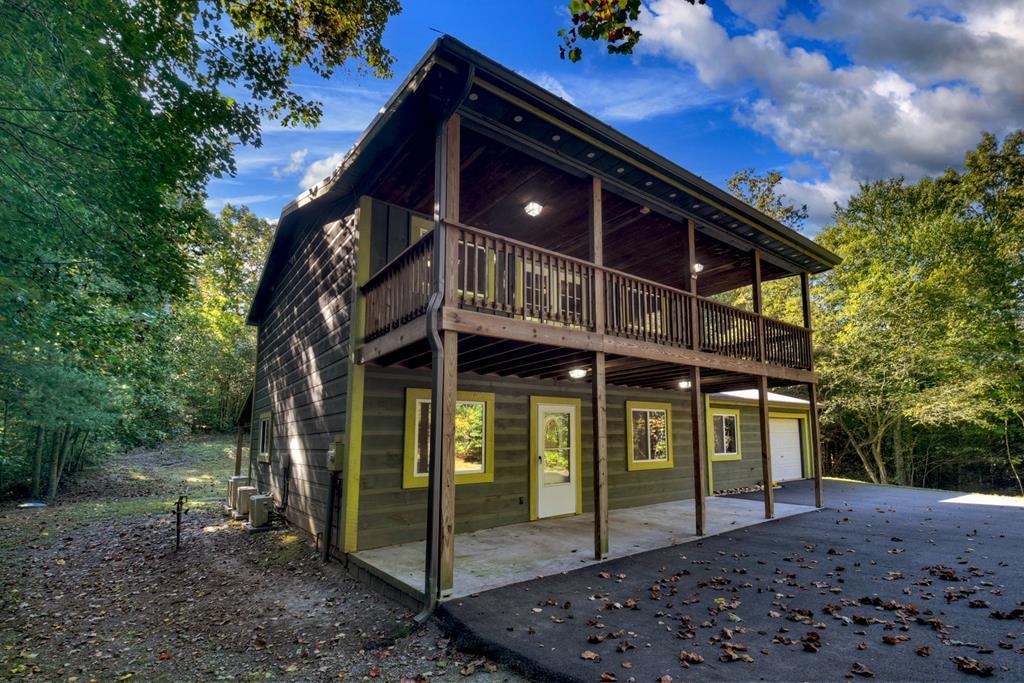 419306 Mineral Bluff Residential