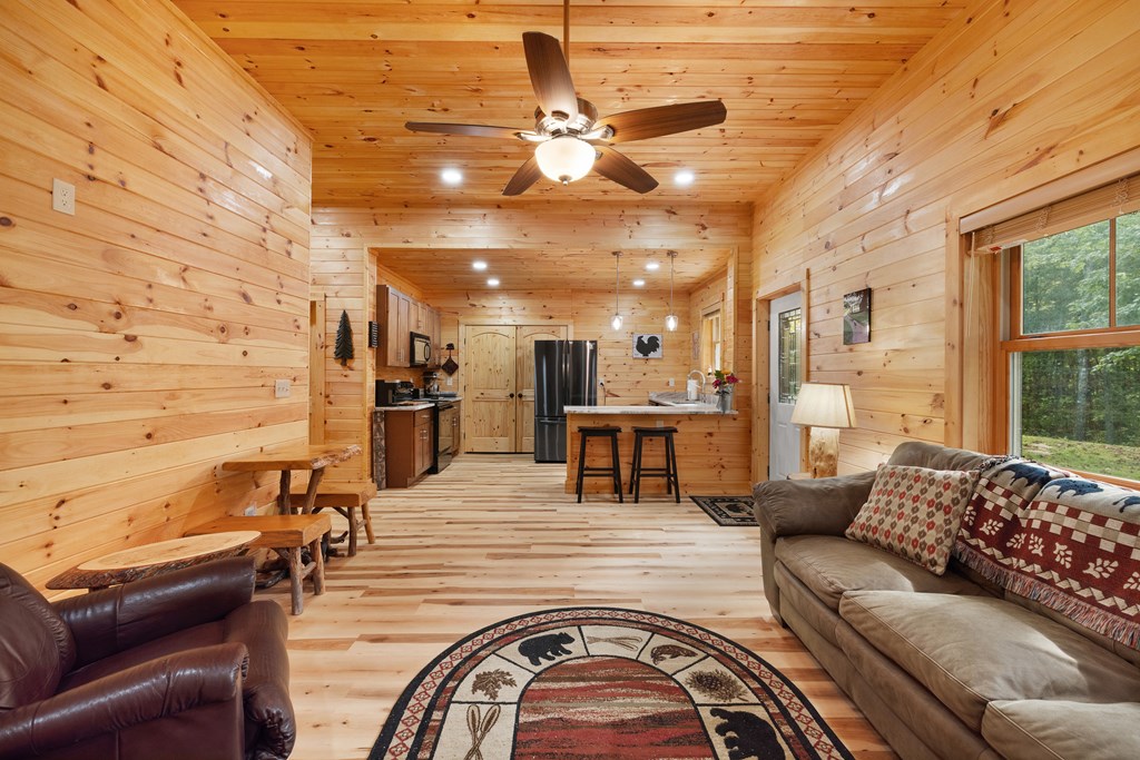 419313 Blue Ridge Residential