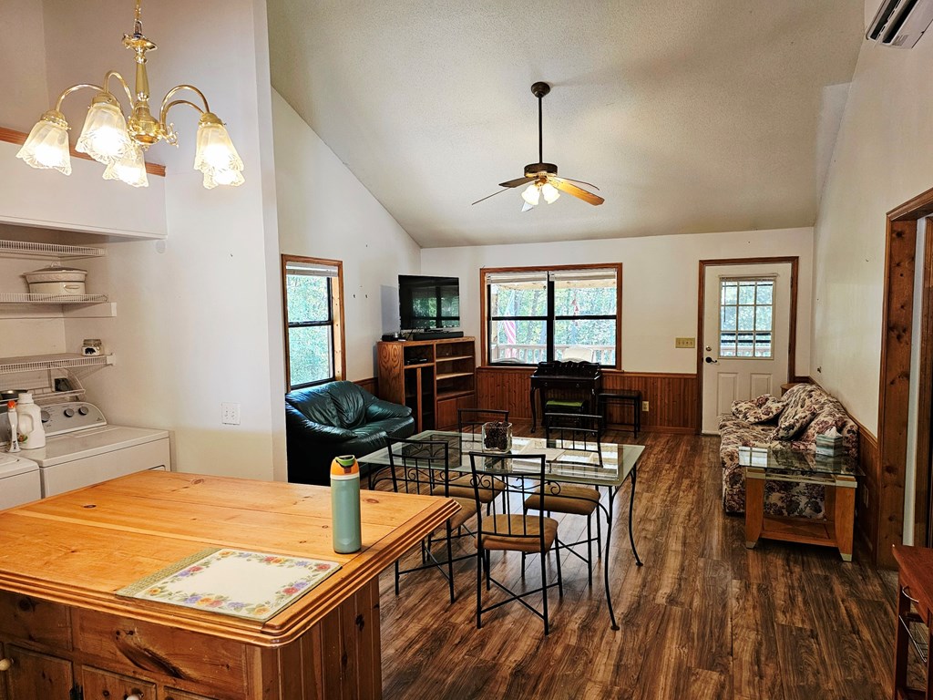 419323 Murphy Residential