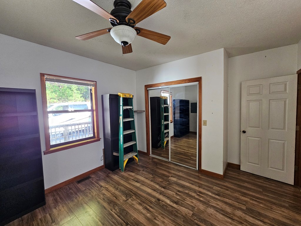 419323 Murphy Residential