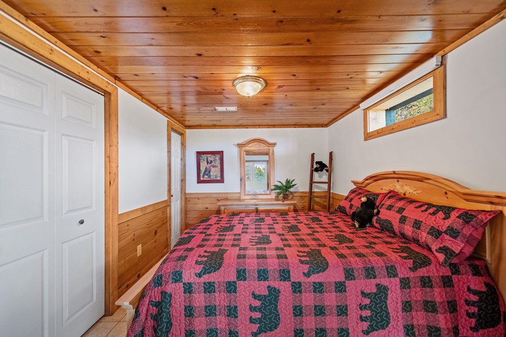 419325 Blue Ridge Residential