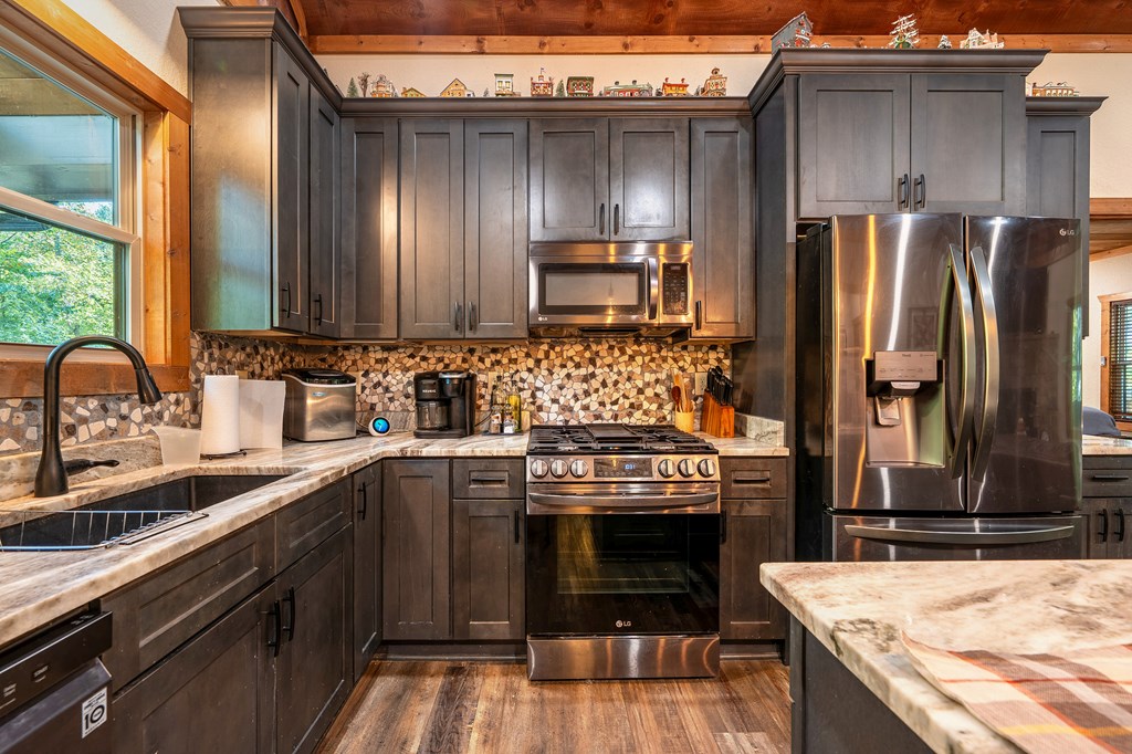 419326 Ellijay Residential
