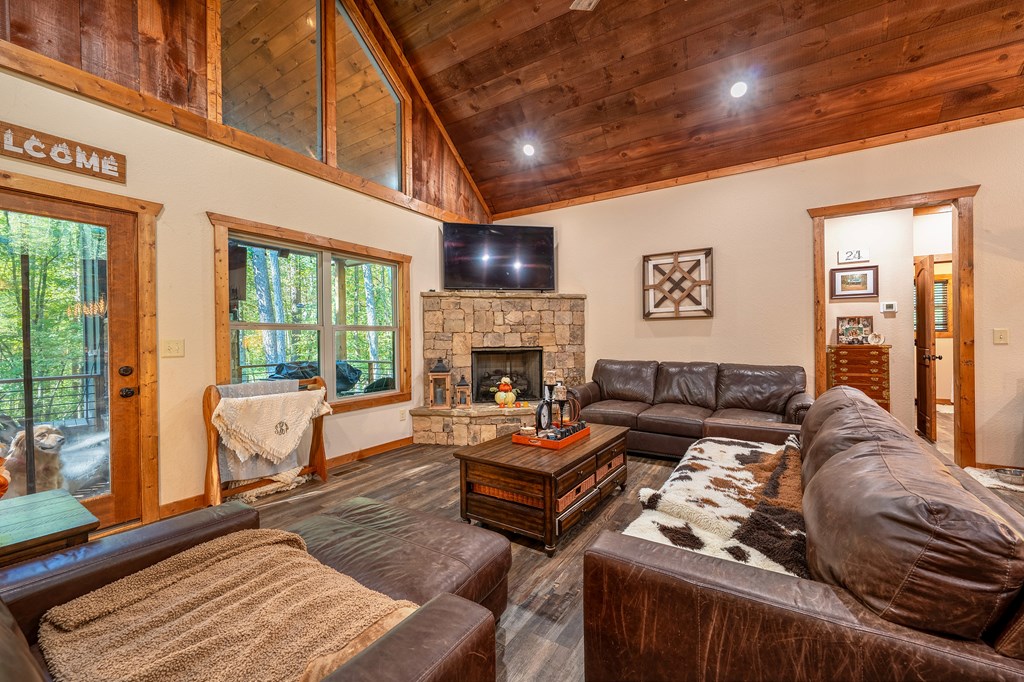 419326 Ellijay Residential