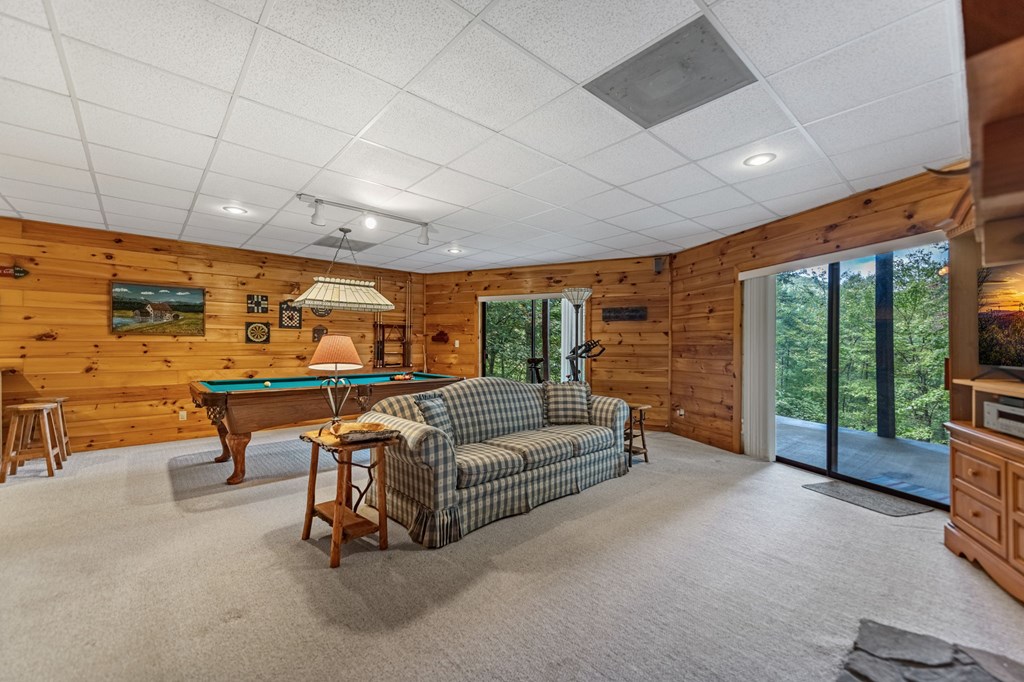 419329 Blue Ridge Residential