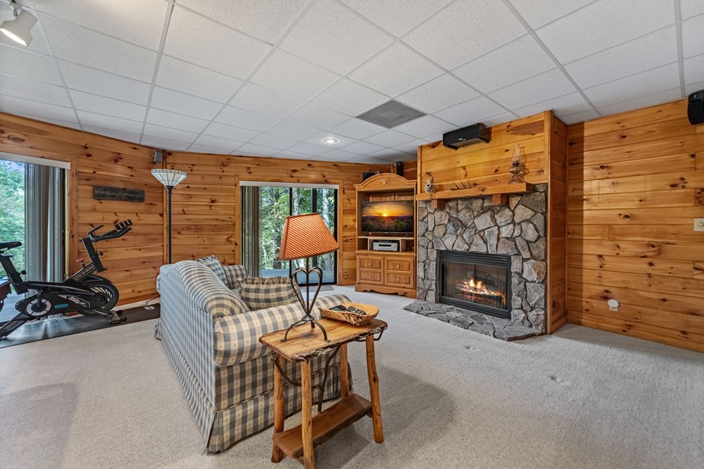 419329 Blue Ridge Residential