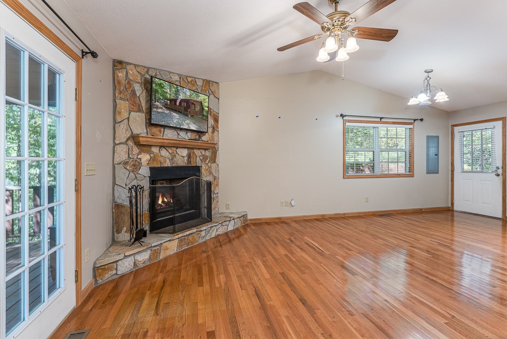 419341 Murphy Residential