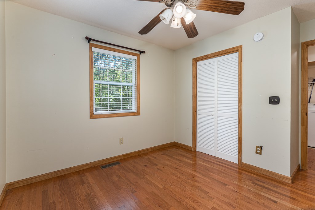 419341 Murphy Residential