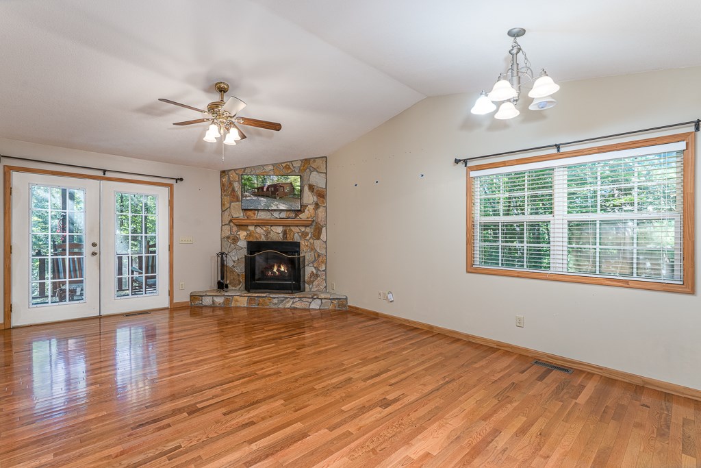 419341 Murphy Residential