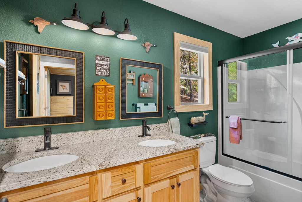 419342 Murphy Residential