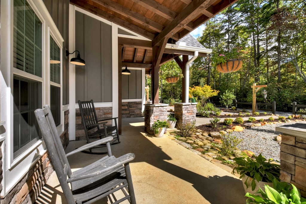 419347 Morganton Residential