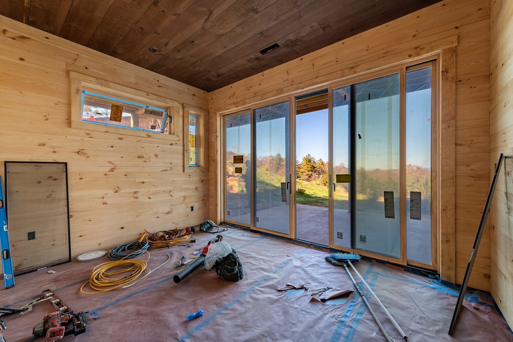 419355 Blue Ridge Residential