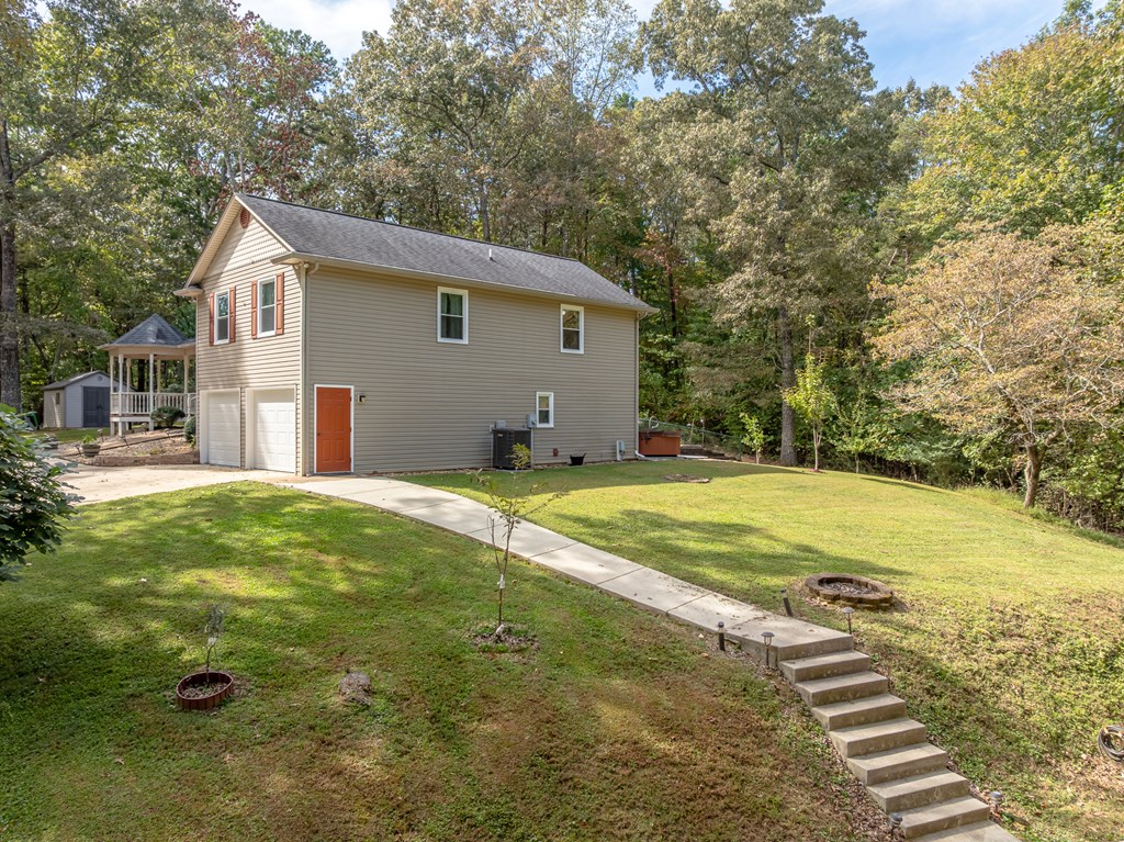 419359 Ellijay Residential