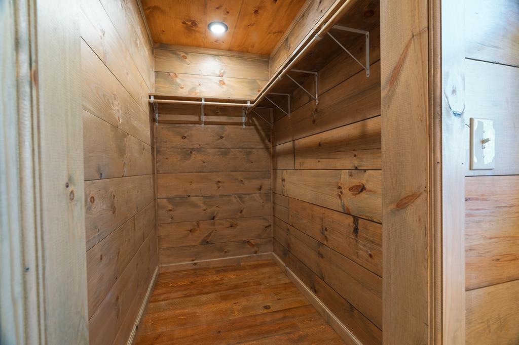 419372 Blue Ridge Residential