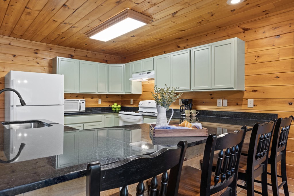 419373 Ellijay Residential