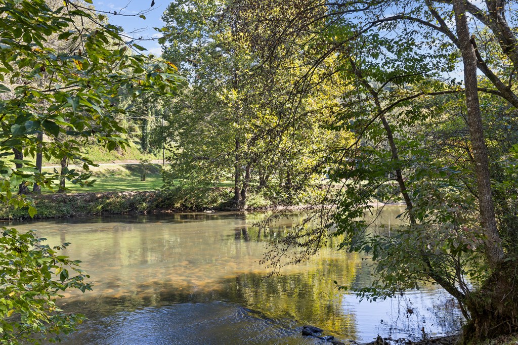 419373 Ellijay Residential