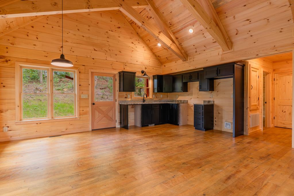 419377 Cherry Log Residential