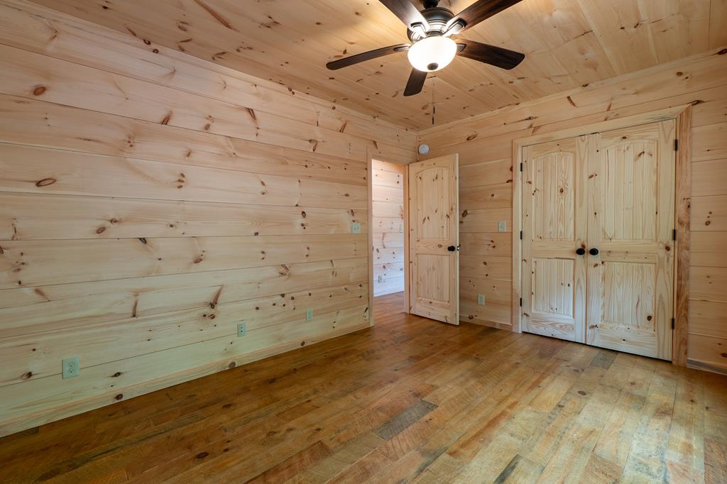 419377 Cherry Log Residential