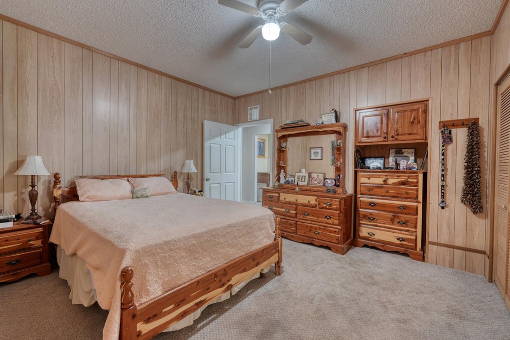 419390 Hiawassee Residential