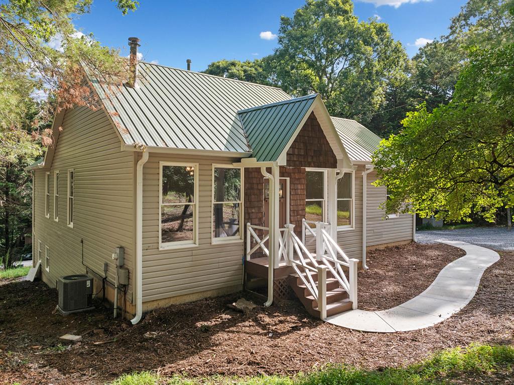 419392 Ellijay 