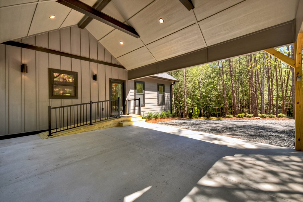 419394 Blue Ridge Residential