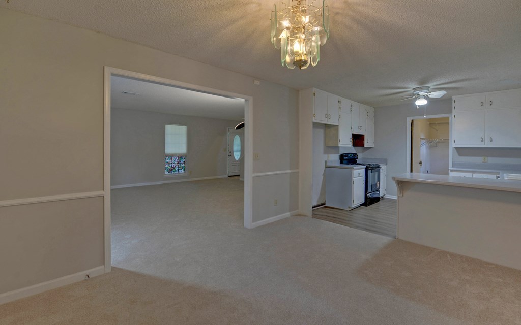 419416 Cumming Residential