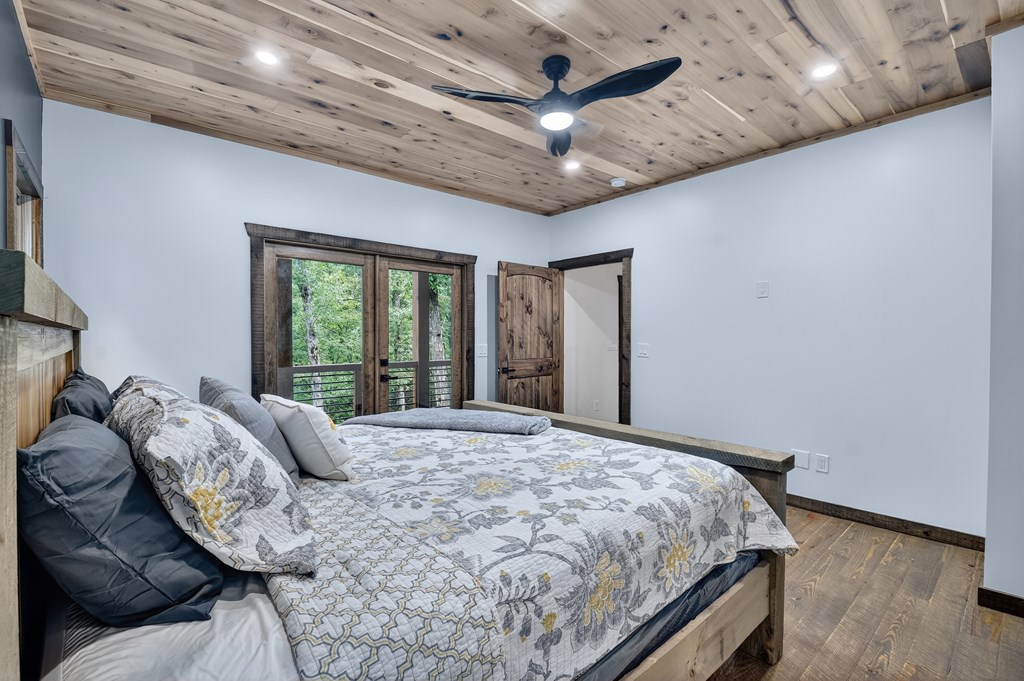 419419 Blue Ridge Residential