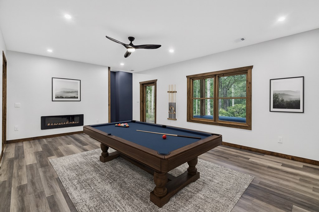 419419 Blue Ridge Residential