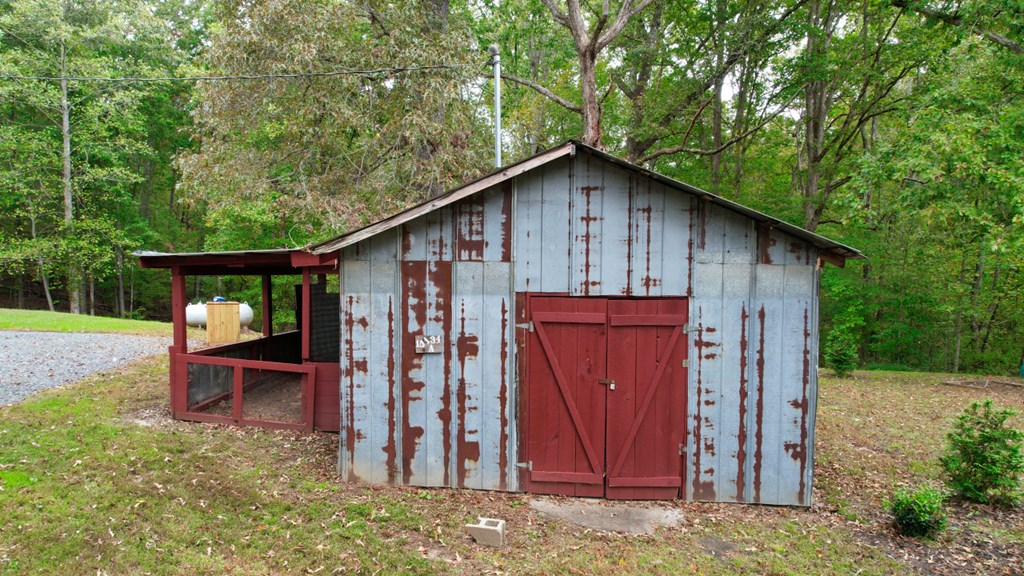419423 Blue Ridge Residential