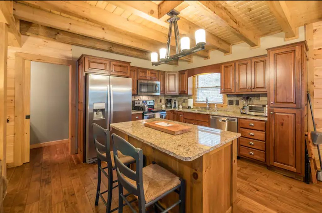 419424 Ellijay Residential