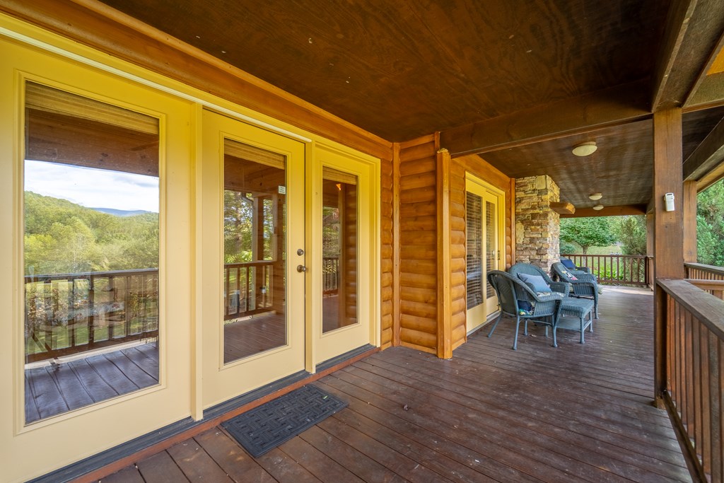 419446 Hayesville Residential