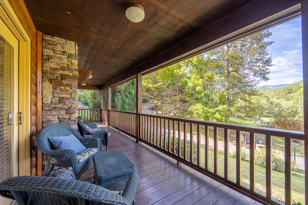 419446 Hayesville Residential