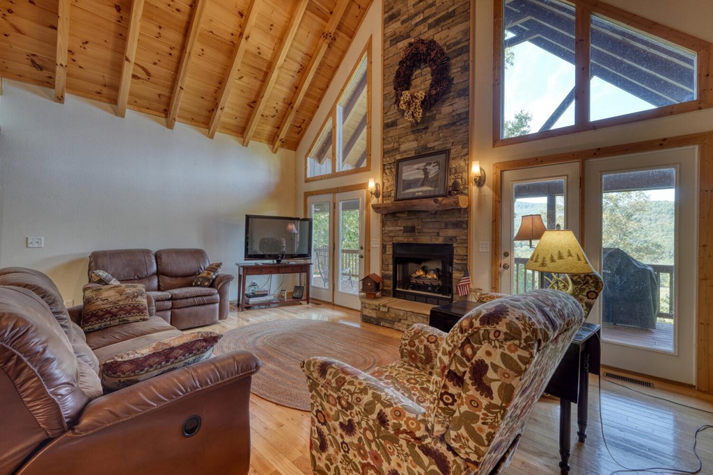 419450 Hiawassee Residential
