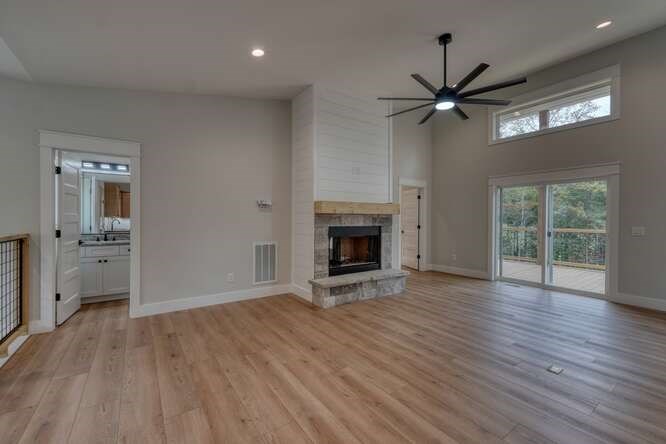 419454 Blairsville Residential