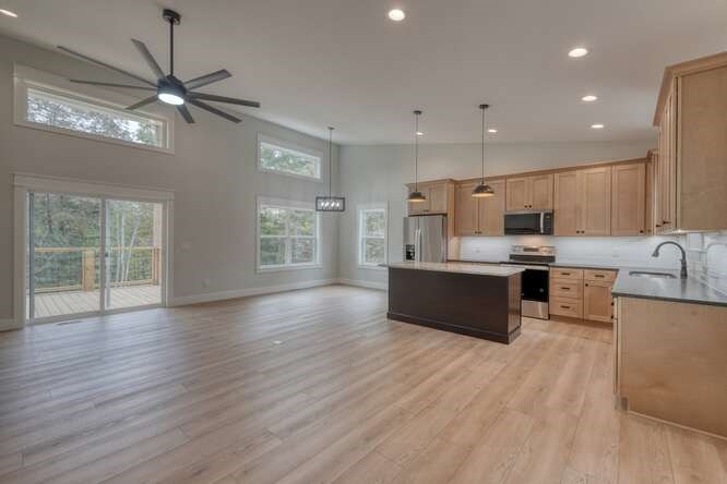 419454 Blairsville Residential