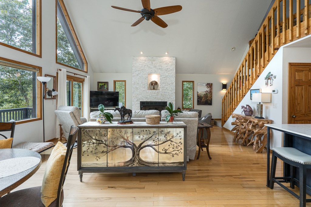 419455 Murphy Residential