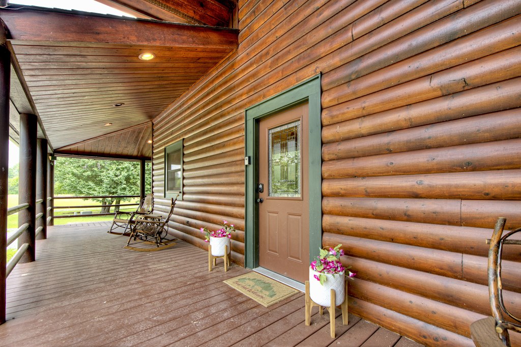 419457 Mineral Bluff Residential