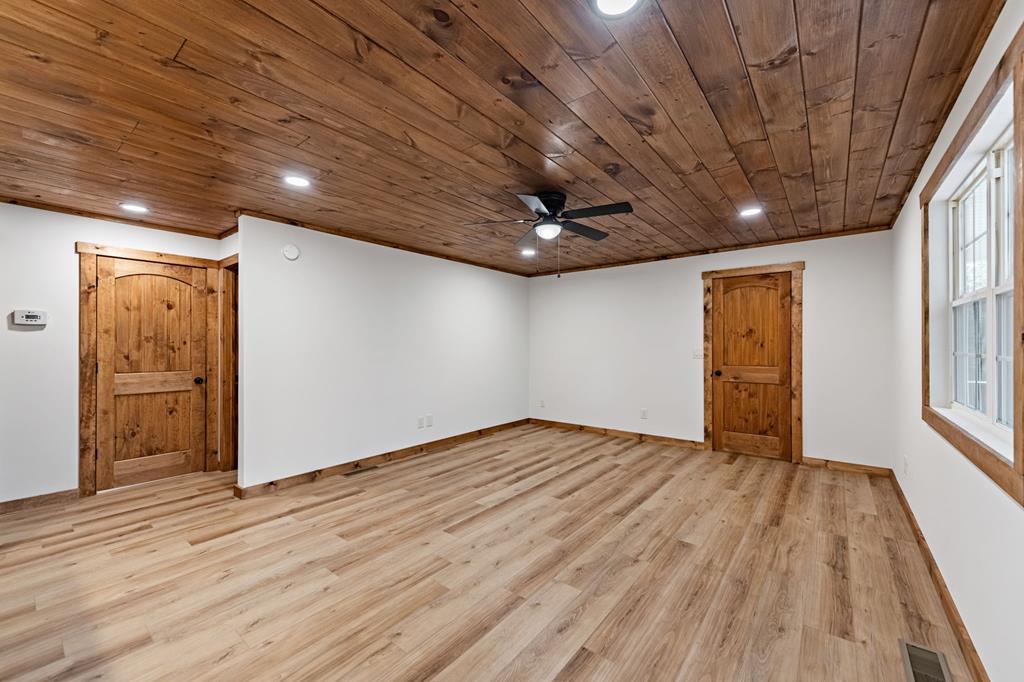 419458 McCaysville Residential