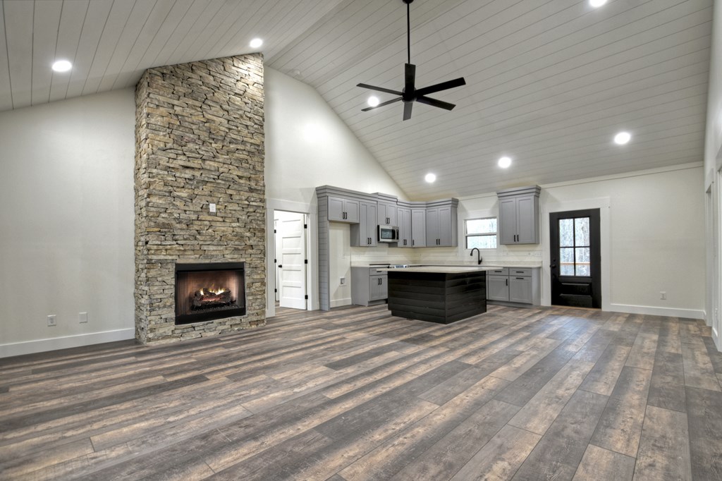 419461 Ellijay Residential