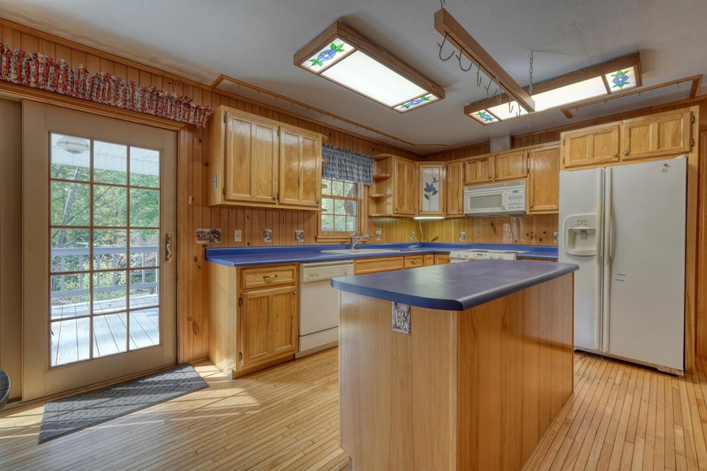 419462 Hiawassee Residential