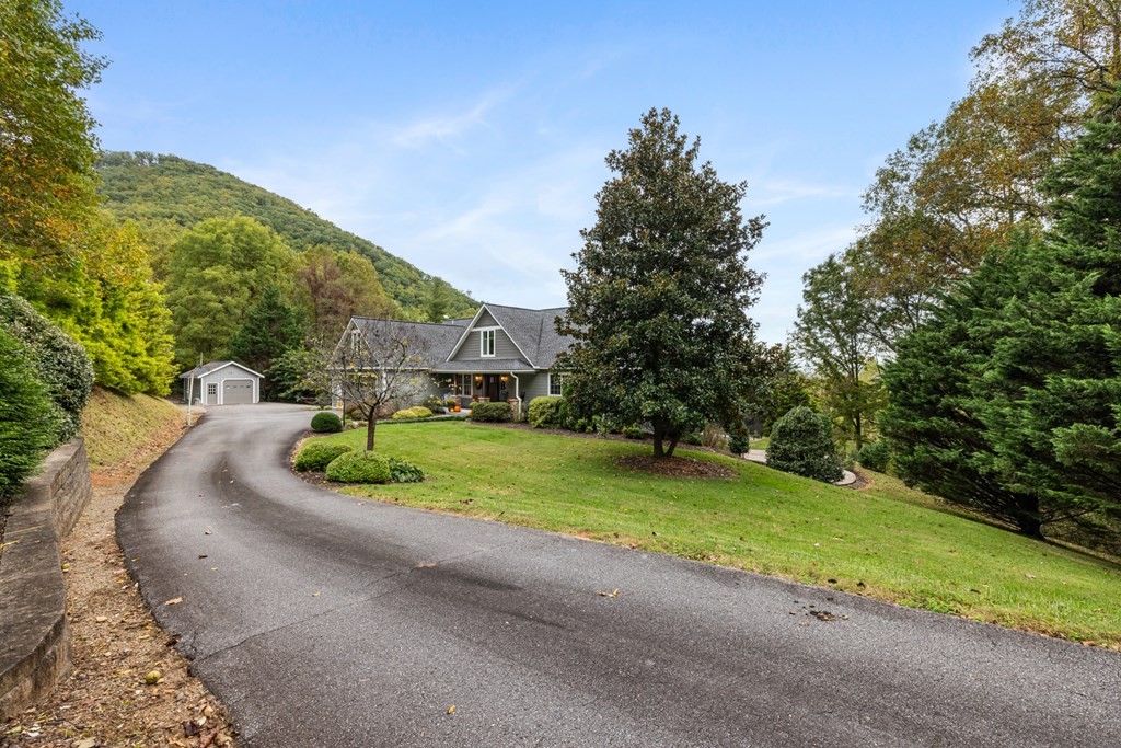 419467 Hayesville Residential