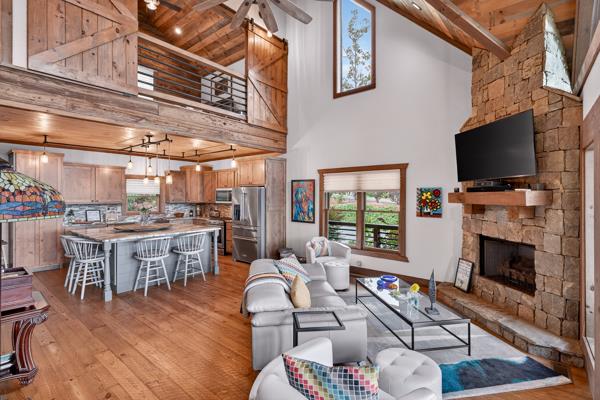 419475 Blue Ridge Residential